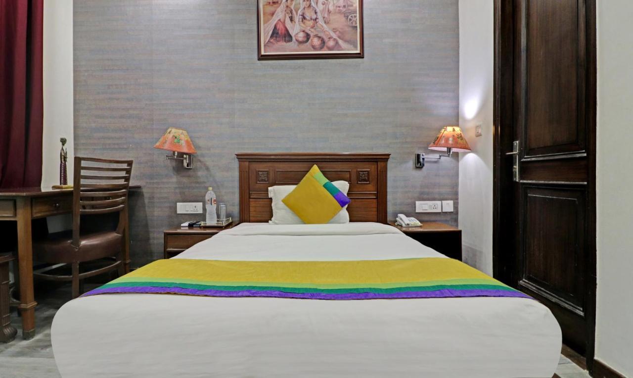 Itsy Hotels Hamlets Stay Noida Eksteriør billede