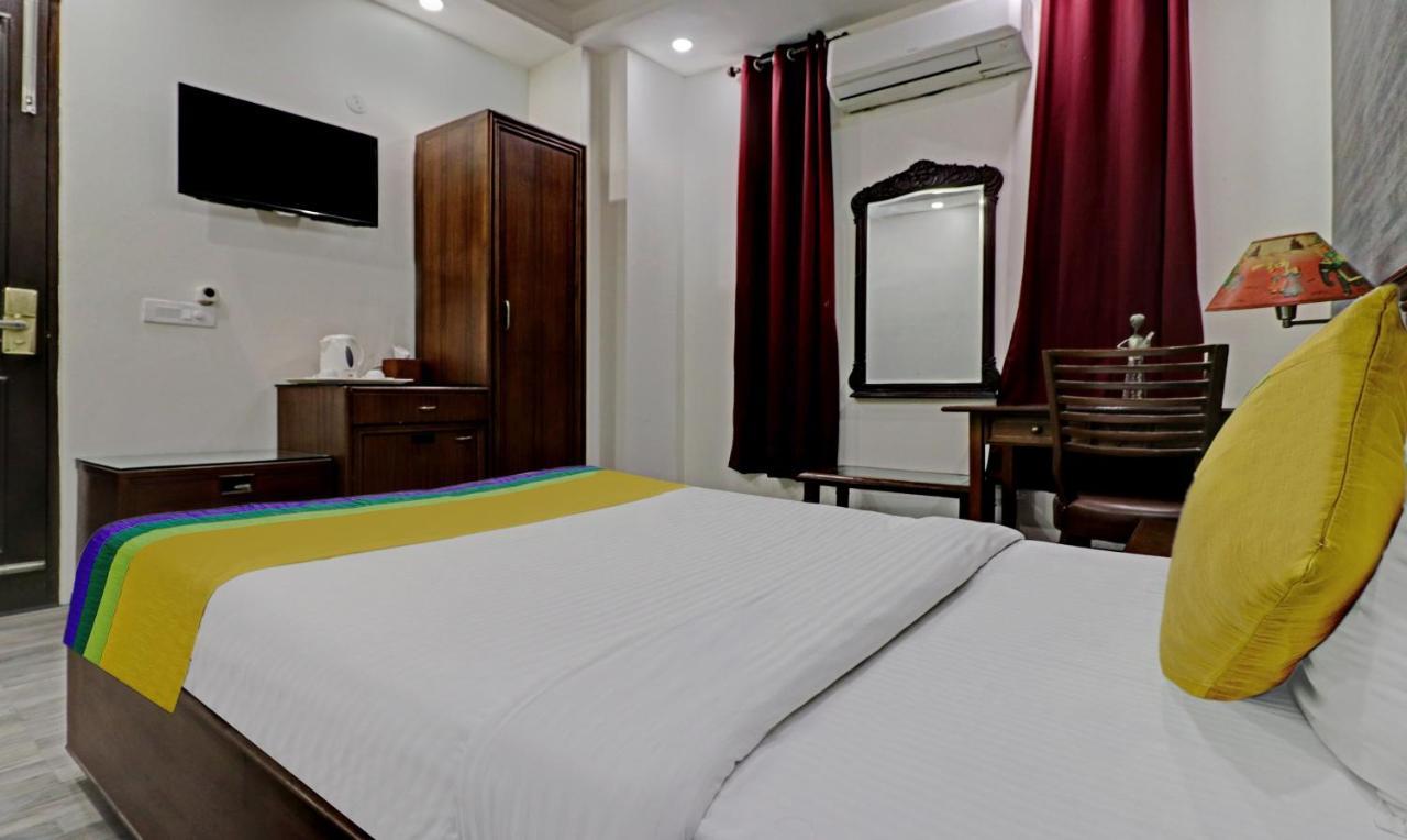 Itsy Hotels Hamlets Stay Noida Eksteriør billede