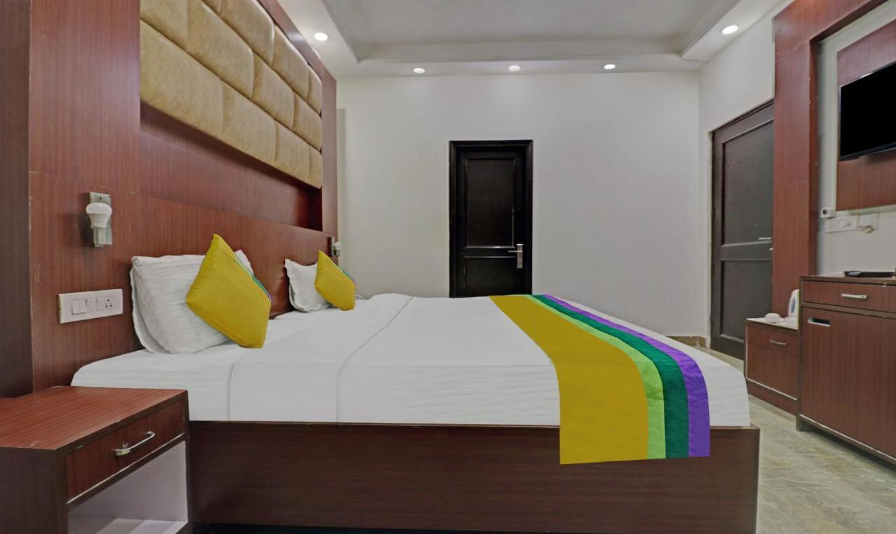 Itsy Hotels Hamlets Stay Noida Eksteriør billede