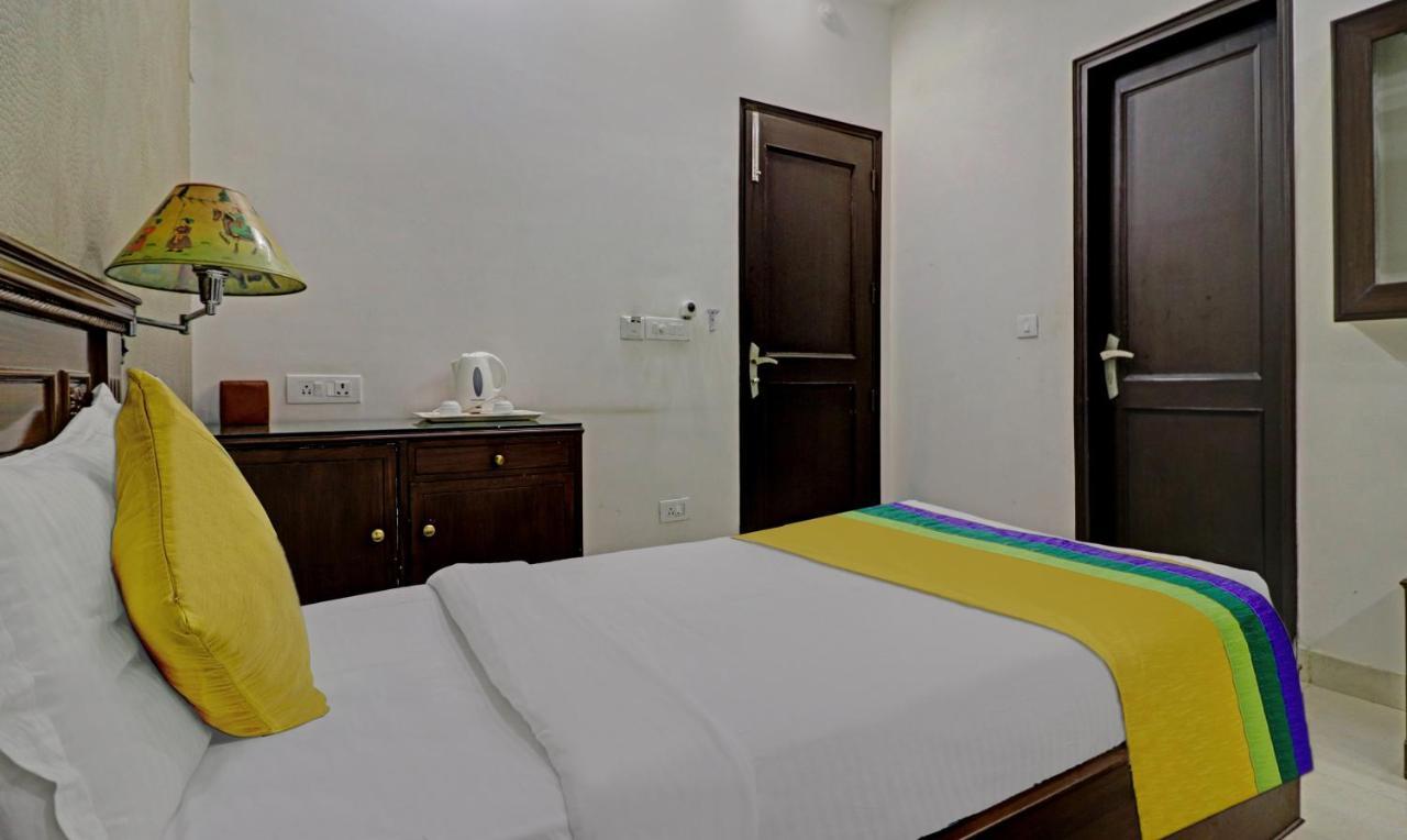 Itsy Hotels Hamlets Stay Noida Eksteriør billede