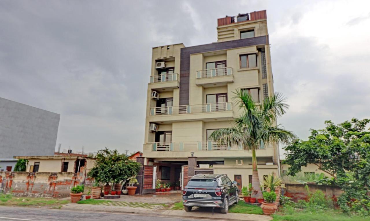 Itsy Hotels Hamlets Stay Noida Eksteriør billede