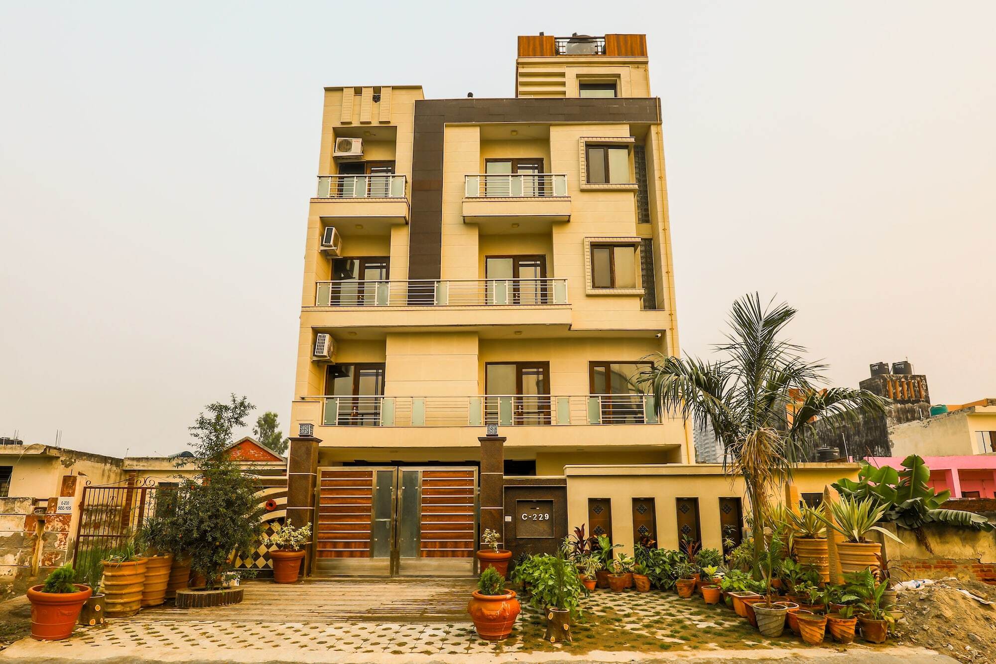 Itsy Hotels Hamlets Stay Noida Eksteriør billede